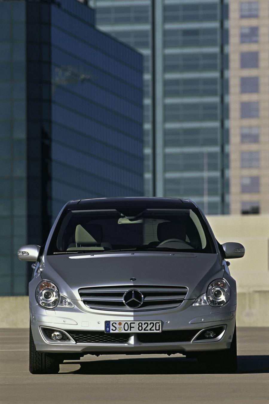  Mercedes-Benz R-Class 2006 года  (фото 285 из 331)